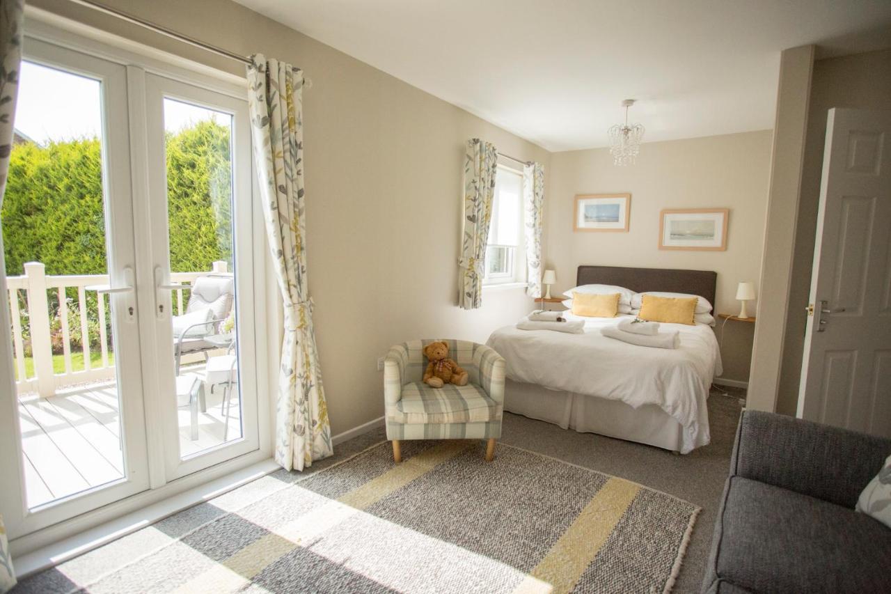 Pant-Y-Celyn Studio Apartment Аберерън Екстериор снимка